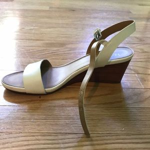 🍉Franco Sarto Wedges🍉